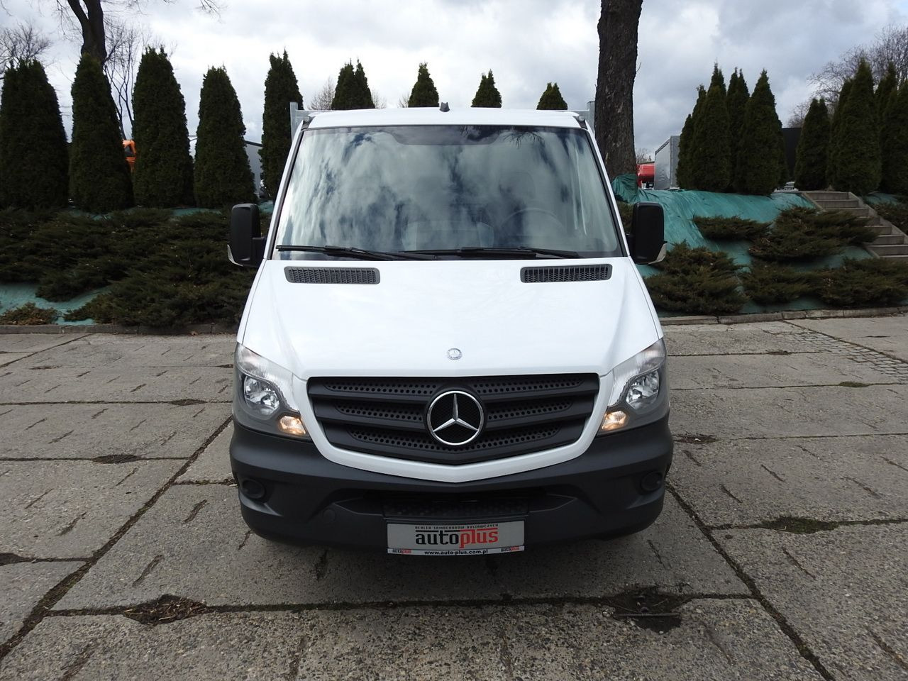 MERCEDES SPRINTER 316 THREE-WAY TIPPER CRUISE CONTROL AUTOMATIC TRANSMISSION AIR CONDITIONING 160HP - Autoutilitară basculantă: Foto 5 MERCEDES SPRINTER 316 THREE-WAY TIPPER CRUISE CONTROL AUTOMATIC TRANSMISSION AIR CONDITIONING 160HP - Autoutilitară basculantă: Foto 5
