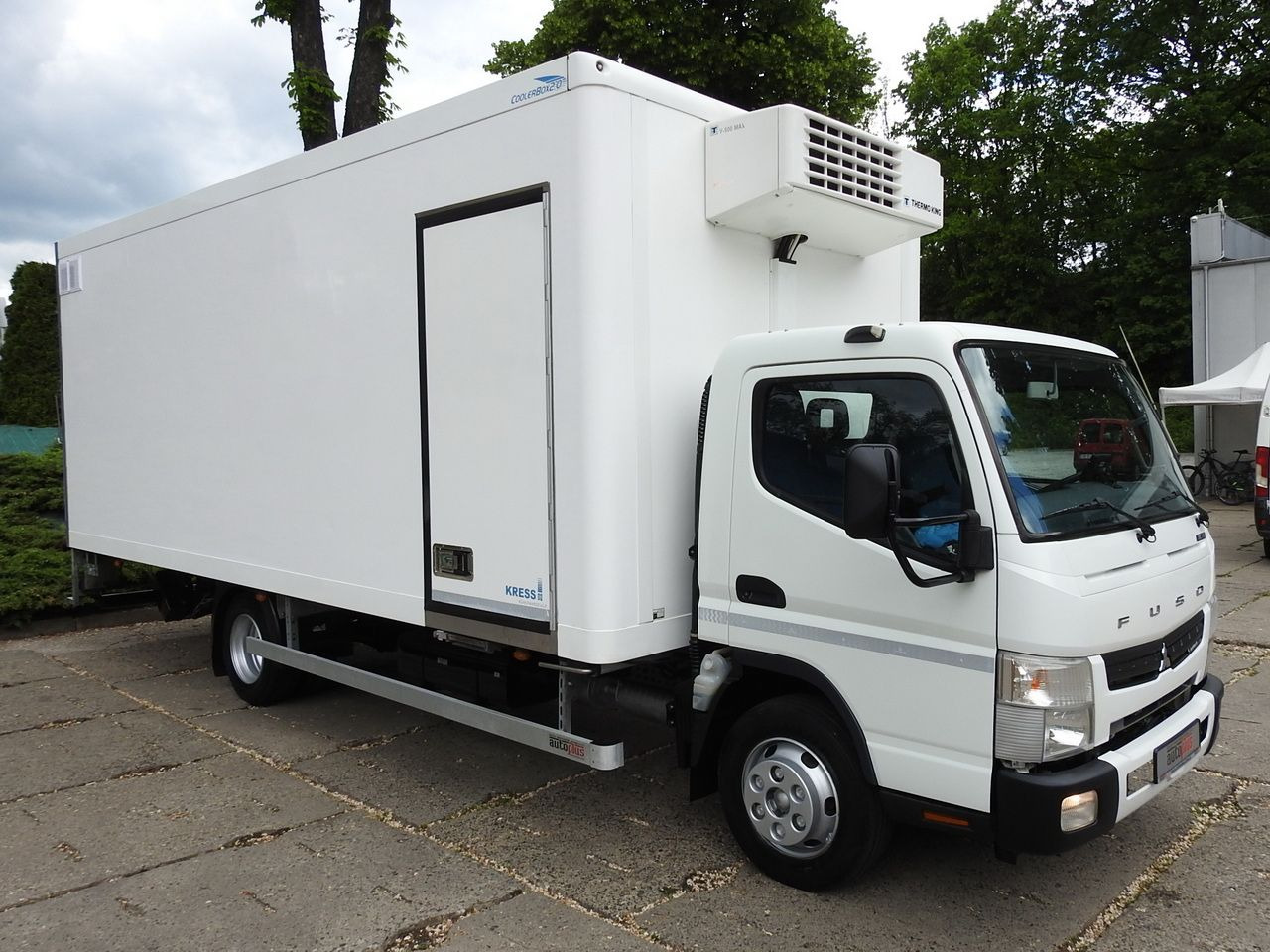 MITSUBISHI CANTER FUSO 7C15 REGRIGERATOR BOX -4*C LIFT POWER SUPPLY 230V AIR CONDITIONING AUTOMATIC TRANSMISSION 150HP - Camion frigider: Foto 4 MITSUBISHI CANTER FUSO 7C15 REGRIGERATOR BOX -4*C LIFT POWER SUPPLY 230V AIR CONDITIONING AUTOMATIC TRANSMISSION 150HP - Camion frigider: Foto 4