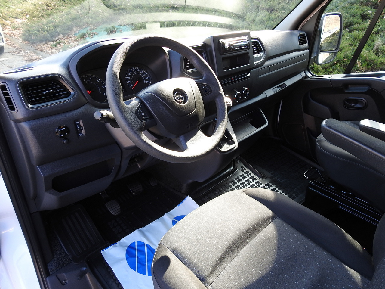 OPEL MOVANO TARPAULIN 10 PALLETS WEBASTO CRUISE CONTROL AIR CONDITIONING LED LIGHTS PNEUMATICS 165HP - Autoutilitară cu prelată: Foto 2 OPEL MOVANO TARPAULIN 10 PALLETS WEBASTO CRUISE CONTROL AIR CONDITIONING LED LIGHTS PNEUMATICS 165HP - Autoutilitară cu prelată: Foto 2