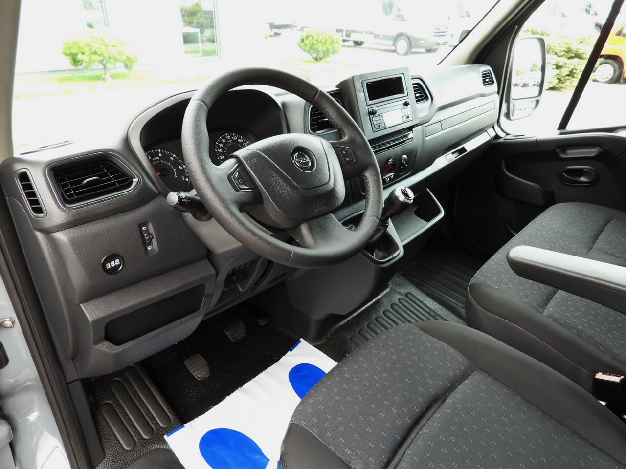 OPEL MOVANO TARPAULIN 10 PALLETS WEBASTO CRUISE CONTROL LED LIGHTS PNEUMATICS AIR CONDITIONING 165HP - Autoutilitară cu prelată: Foto 2 OPEL MOVANO TARPAULIN 10 PALLETS WEBASTO CRUISE CONTROL LED LIGHTS PNEUMATICS AIR CONDITIONING 165HP - Autoutilitară cu prelată: Foto 2