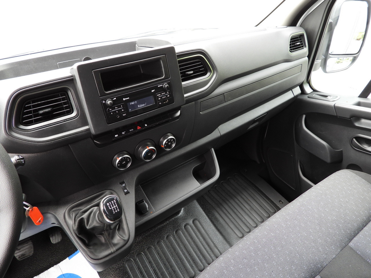 Autoutilitară cu prelată OPEL MOVANO  TARPAULIN LIFT 9 PALLETS WEBASTO CRUISE CONTROL LED LIGHTS PNEUMATICS AIR CONDITIONING  165HP: Foto 38