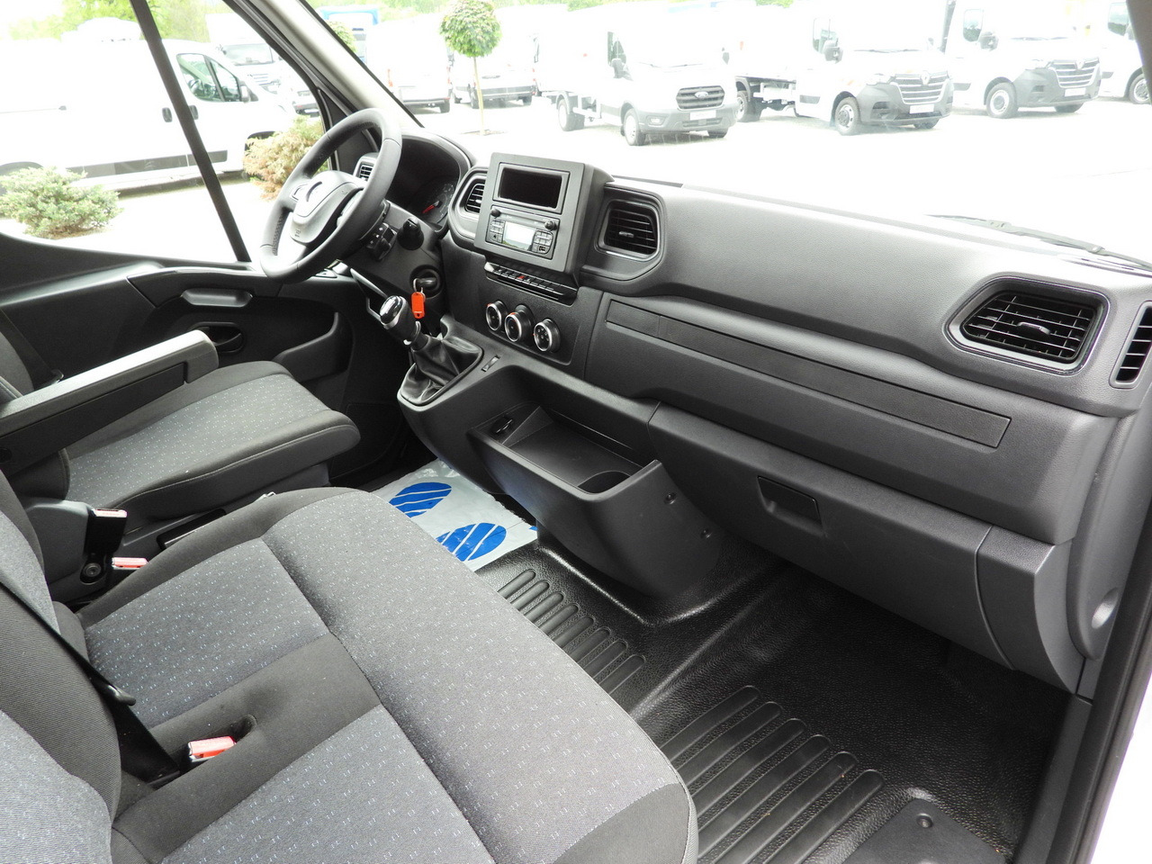 Autoutilitară cu prelată OPEL MOVANO  TARPAULIN LIFT 9 PALLETS WEBASTO CRUISE CONTROL LED LIGHTS PNEUMATICS AIR CONDITIONING  165HP: Foto 46