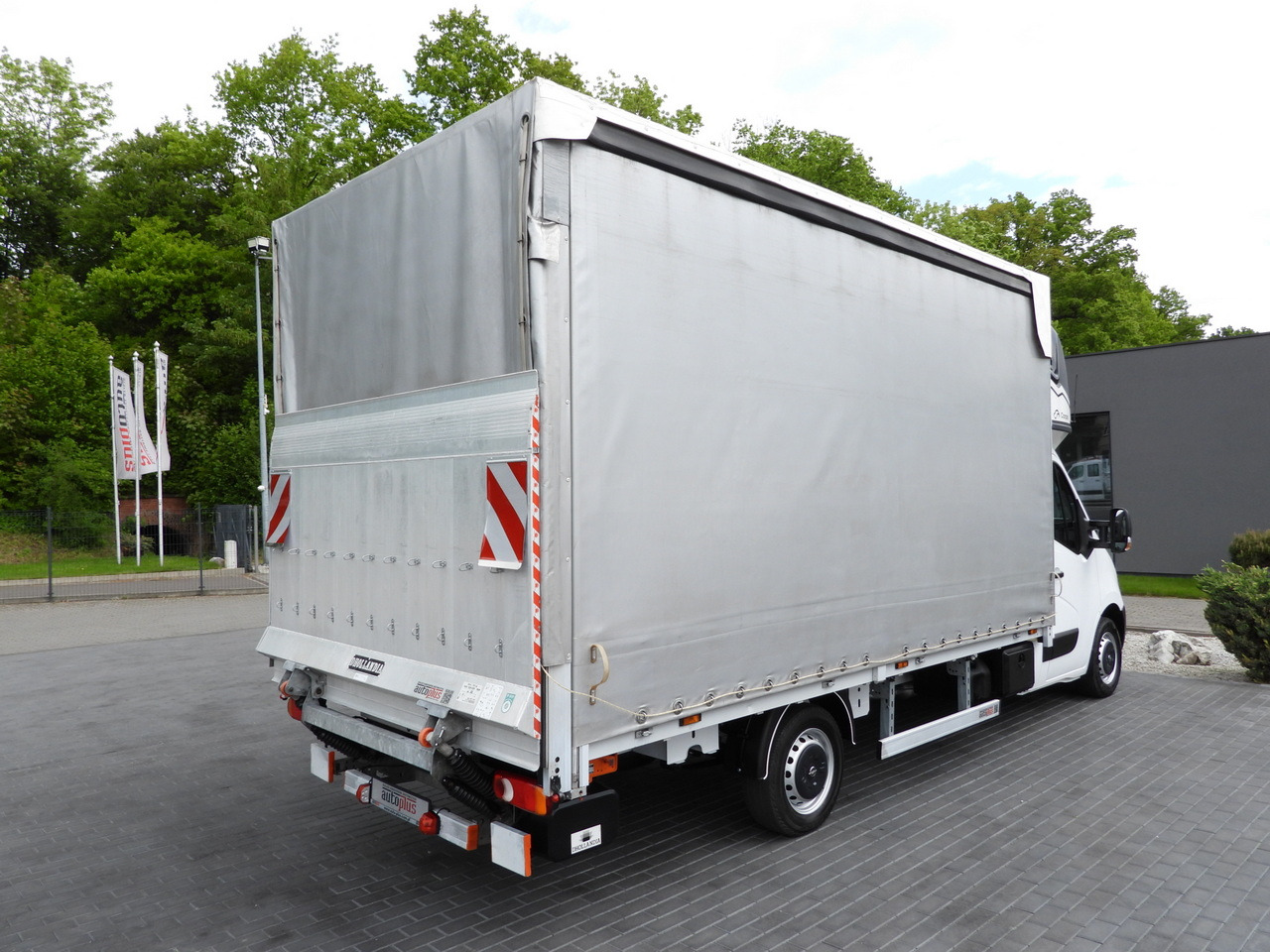 Autoutilitară cu prelată OPEL MOVANO  TARPAULIN LIFT 9 PALLETS WEBASTO CRUISE CONTROL LED LIGHTS PNEUMATICS AIR CONDITIONING  165HP: Foto 15
