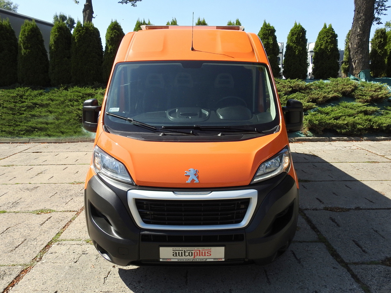 PEUGEOT BOXER BOX DELIVERY VAN 7 SEATS AIR CONDITIONING 120HP - Dubă: Foto 5 PEUGEOT BOXER BOX DELIVERY VAN 7 SEATS AIR CONDITIONING 120HP - Dubă: Foto 5
