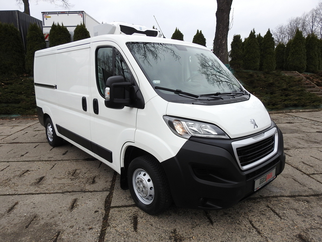 Autoutilitară frigorifica PEUGEOT BOXER REFRIGERATOR VAN -5*C TWO COMPARTMENTS CRUISE CONTROL AIR CONDITIONING  120HP: Foto 20