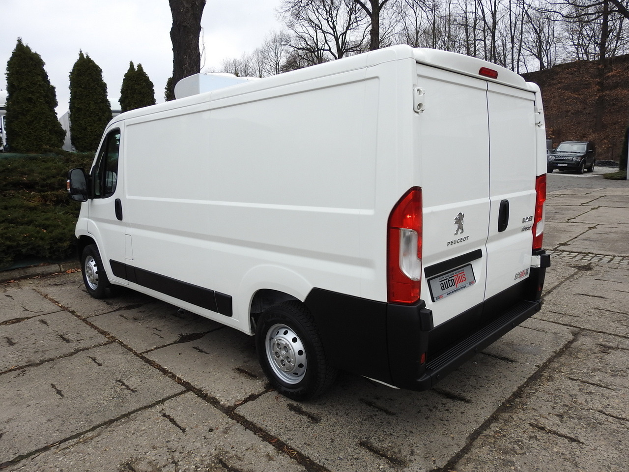 Autoutilitară frigorifica PEUGEOT BOXER REFRIGERATOR VAN -5*C TWO COMPARTMENTS CRUISE CONTROL AIR CONDITIONING  120HP: Foto 9