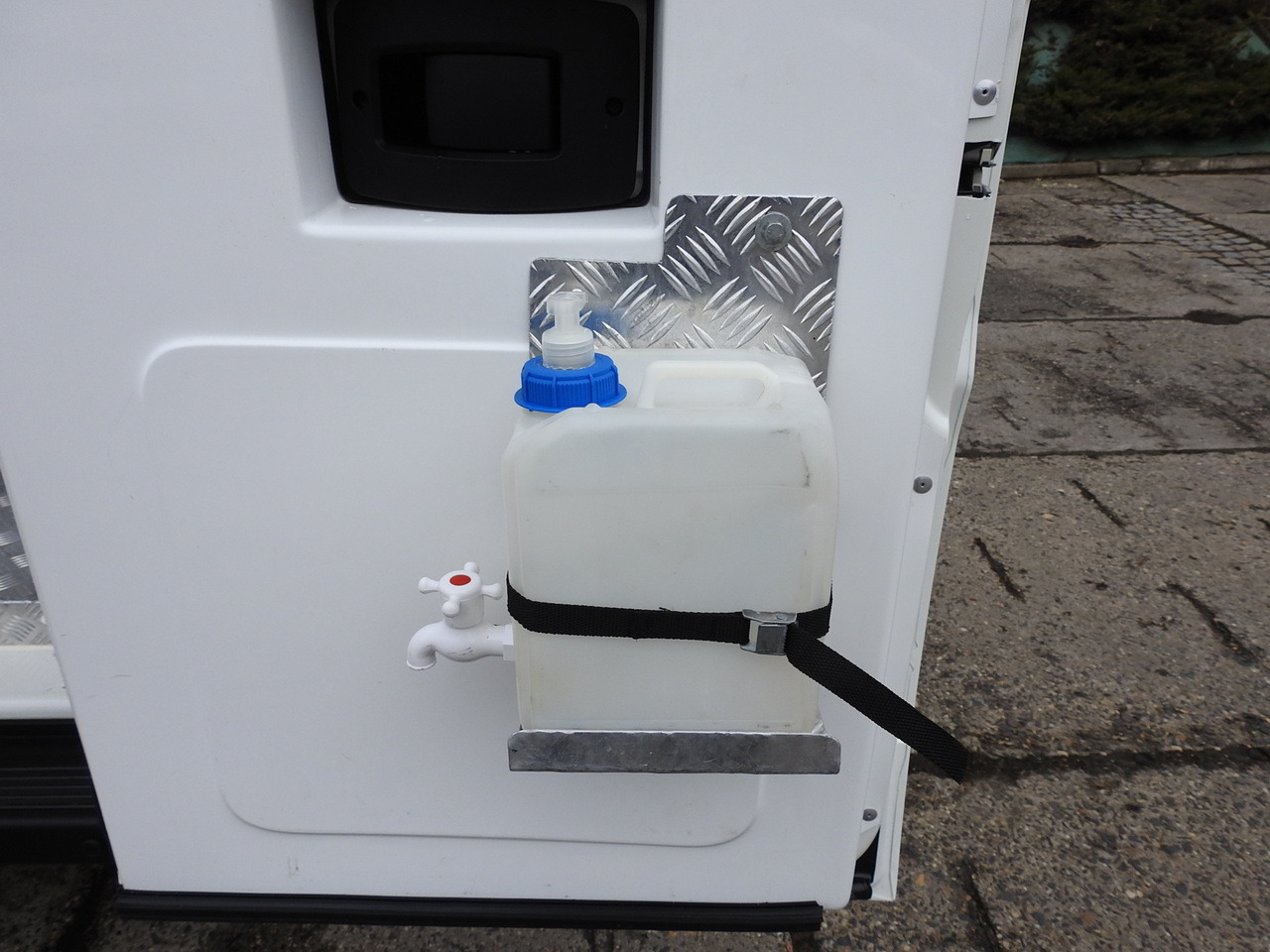 Autoutilitară frigorifica PEUGEOT BOXER REFRIGERATOR VAN -5*C TWO COMPARTMENTS CRUISE CONTROL AIR CONDITIONING  120HP: Foto 26