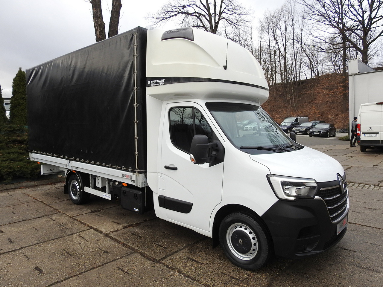 RENAULT MASTER TARPAULIN 10 PALLETS WEBASTO CRUISE CONTROL AIR CONDITIONING LED LIGHTS PNEUMATICS 165HP - Autoutilitară cu prelată: Foto 4 RENAULT MASTER TARPAULIN 10 PALLETS WEBASTO CRUISE CONTROL AIR CONDITIONING LED LIGHTS PNEUMATICS 165HP - Autoutilitară cu prelată: Foto 4