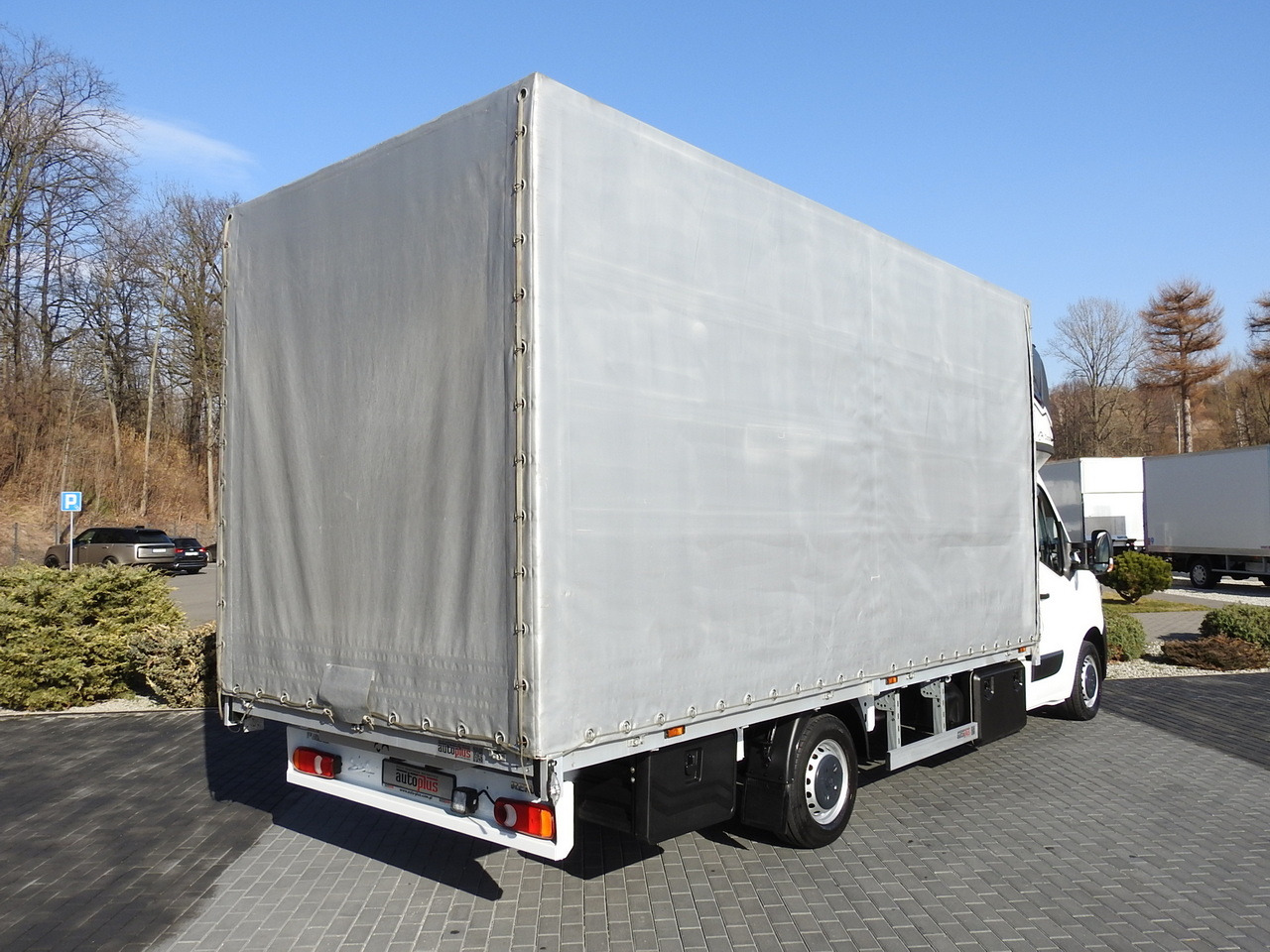 RENAULT MASTER TARPAULIN 10 PALLETS WEBASTO CRUISE CONTROL LED LIGHTS PNEUMATICS AIR CONDITIONING 165HP - Autoutilitară cu prelată: Foto 3 RENAULT MASTER TARPAULIN 10 PALLETS WEBASTO CRUISE CONTROL LED LIGHTS PNEUMATICS AIR CONDITIONING 165HP - Autoutilitară cu prelată: Foto 3