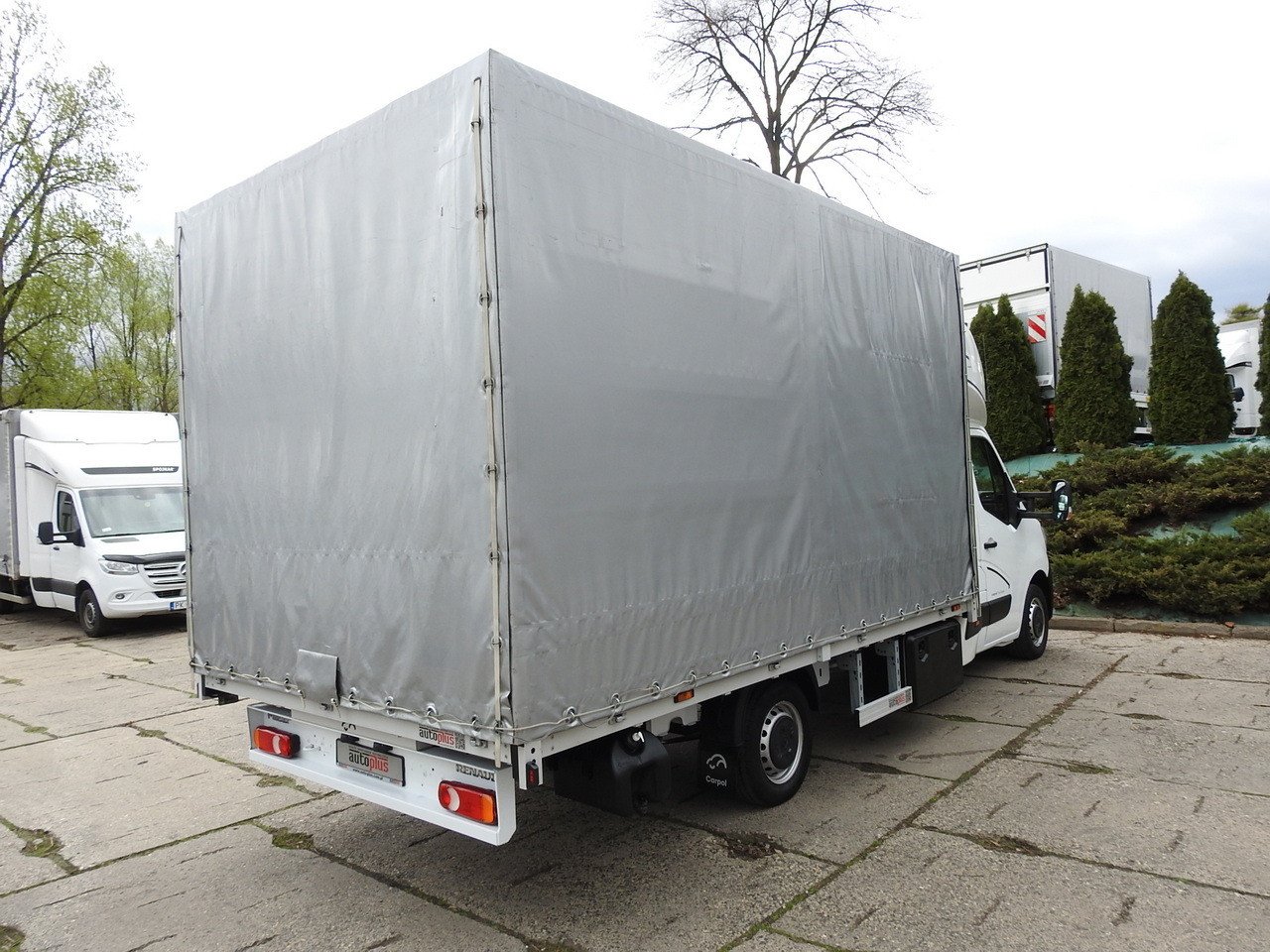 Autoutilitară cu prelată RENAULT MASTER TARPAULIN 10 PALLETS WEBASTO CRUISE CONTROL NAVIGATION AIR CONDITIONING LED LIGHTS PNEUMATICS 165HP: Foto 13 Autoutilitară cu prelată RENAULT MASTER TARPAULIN 10 PALLETS WEBASTO CRUISE CONTROL NAVIGATION AIR CONDITIONING LED LIGHTS PNEUMATICS 165HP: Foto 13