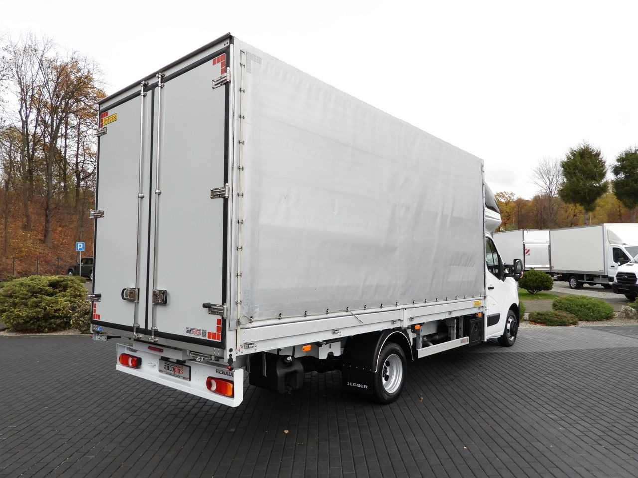 RENAULT MASTER TARPAULIN 10 PALLETS WEBASTO CRUISE CONTROL NAVIGATION LED LIGHTS TWIN WHEELS AIR CONDITIONING 165HP - Autoutilitară cu prelată: Foto 3 RENAULT MASTER TARPAULIN 10 PALLETS WEBASTO CRUISE CONTROL NAVIGATION LED LIGHTS TWIN WHEELS AIR CONDITIONING 165HP - Autoutilitară cu prelată: Foto 3