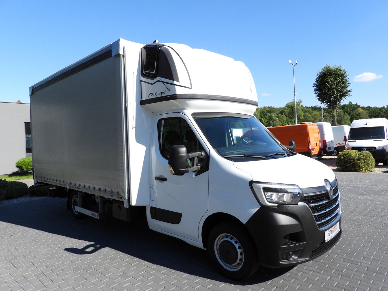 RENAULT MASTER TARPAULIN LIFT 10 PALLETS WEBASTO CRUISE CONTROL LED LIGHTS PNEUMATICS AIR CONDITIONING 165HP - Autoutilitară cu prelată: Foto 4 RENAULT MASTER TARPAULIN LIFT 10 PALLETS WEBASTO CRUISE CONTROL LED LIGHTS PNEUMATICS AIR CONDITIONING 165HP - Autoutilitară cu prelată: Foto 4