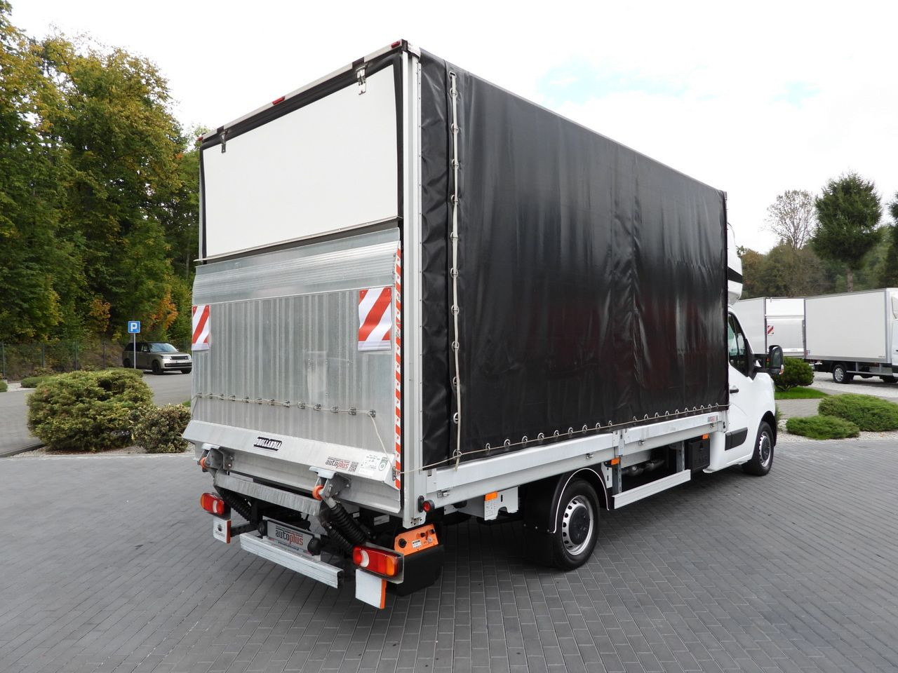 RENAULT MASTER TARPAULIN LIFT 9 PALLETS WEBASTO CRUISE CONTROL LED LIGHTS PNEUMATICS AIR CONDITIONING 165HP - Autoutilitară cu prelată: Foto 3 RENAULT MASTER TARPAULIN LIFT 9 PALLETS WEBASTO CRUISE CONTROL LED LIGHTS PNEUMATICS AIR CONDITIONING 165HP - Autoutilitară cu prelată: Foto 3