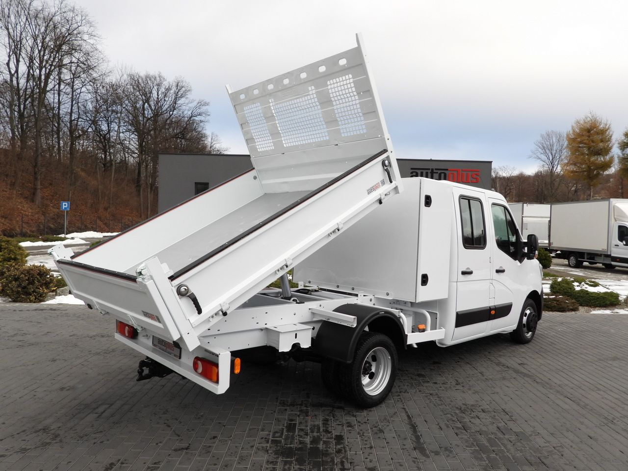 RENAULT MASTER TIPPER DOUBLE CABIN DOKA 6 SEATS CRUISE CONTROL LED LIGHTS TWIN WHEELS AIR CONDITIONING 145HP - Autoutilitară basculantă: Foto 3 RENAULT MASTER TIPPER DOUBLE CABIN DOKA 6 SEATS CRUISE CONTROL LED LIGHTS TWIN WHEELS AIR CONDITIONING 145HP - Autoutilitară basculantă: Foto 3