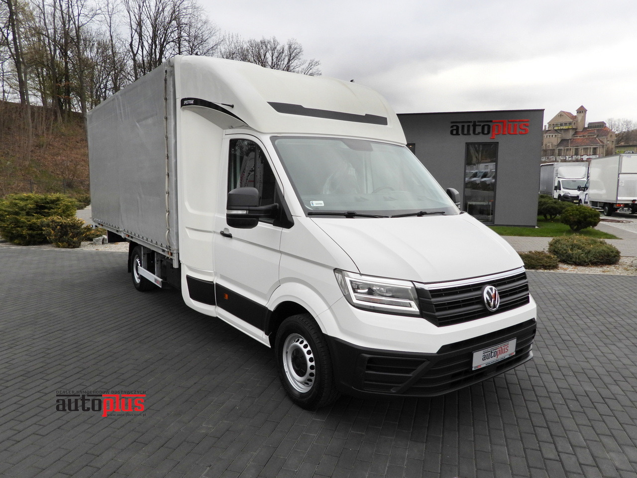 VOLKSWAGEN CRAFTER TARPAULIN 10 PALLETS WEBASTO CRUISE CONTROL LED LIGHTS 180HP - Autoutilitară cu prelată: Foto 1 VOLKSWAGEN CRAFTER TARPAULIN 10 PALLETS WEBASTO CRUISE CONTROL LED LIGHTS 180HP - Autoutilitară cu prelată: Foto 1