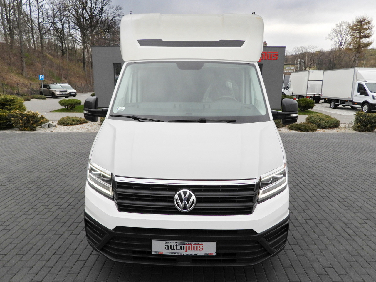 VOLKSWAGEN CRAFTER TARPAULIN 10 PALLETS WEBASTO CRUISE CONTROL LED LIGHTS 180HP - Autoutilitară cu prelată: Foto 5 VOLKSWAGEN CRAFTER TARPAULIN 10 PALLETS WEBASTO CRUISE CONTROL LED LIGHTS 180HP - Autoutilitară cu prelată: Foto 5
