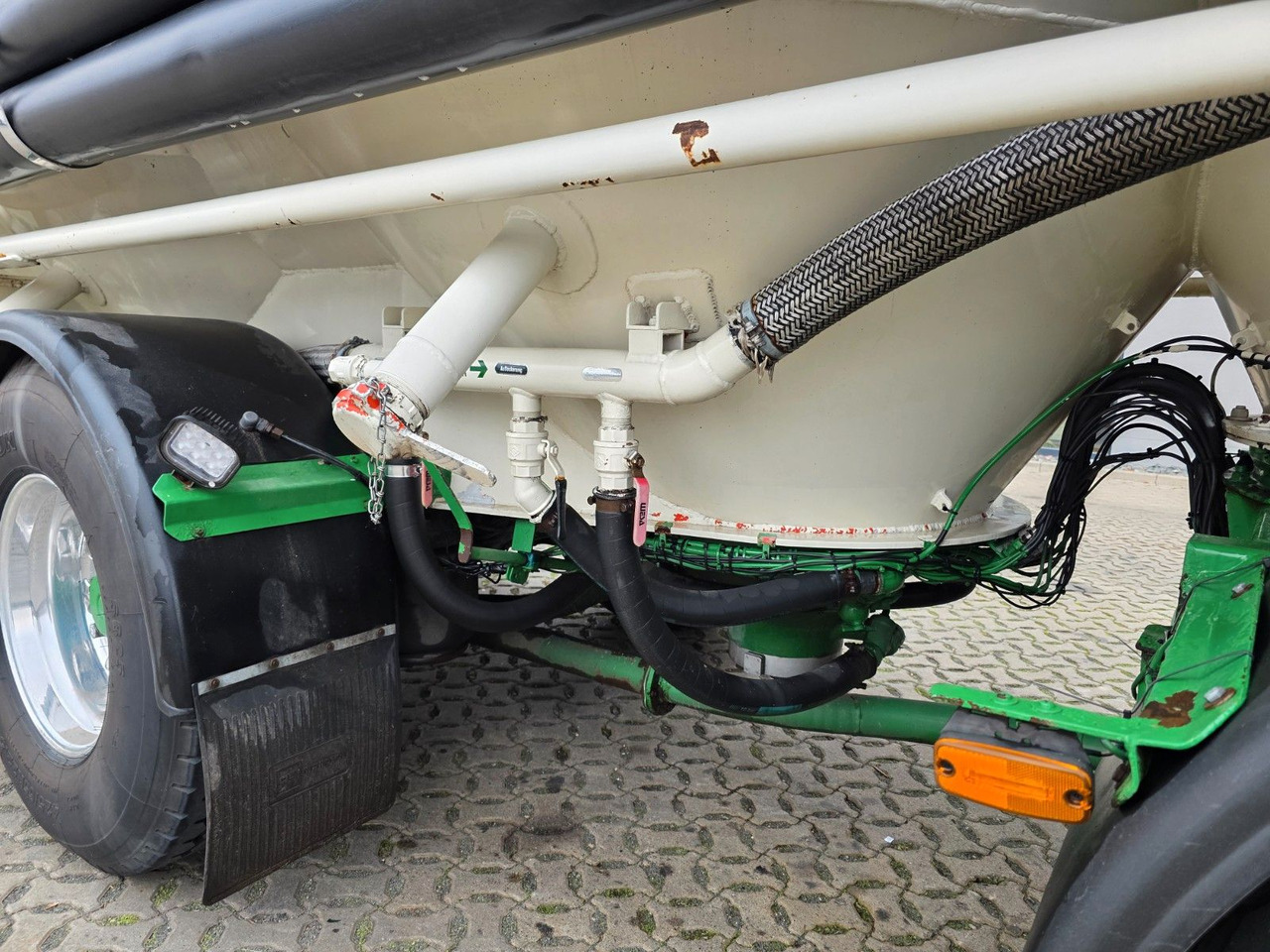 Semiremorcă siloz Köhler BSCX31/51/A  / 51.000 l / Lenkachse: Foto 33