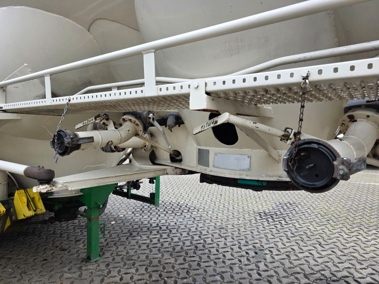 Semiremorcă siloz Köhler BSCX31/51/A  / 51.000 l / Lenkachse: Foto 30