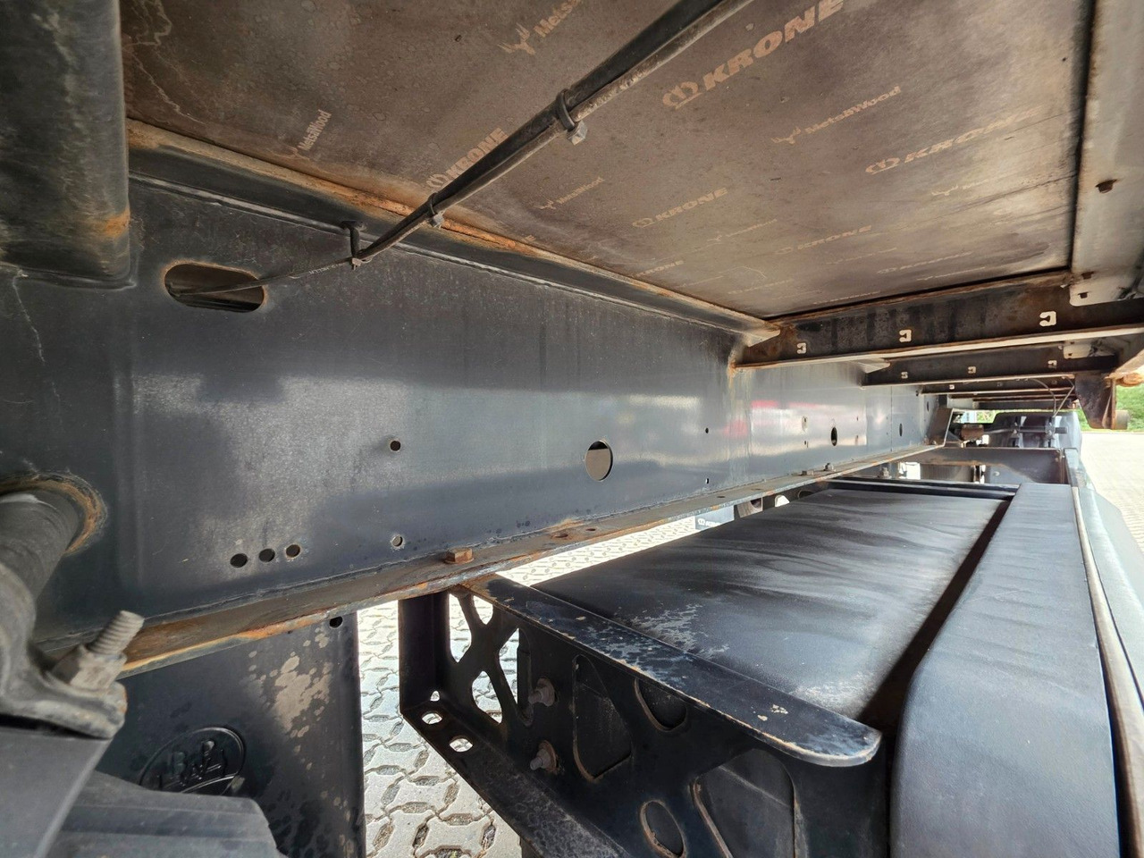 Remorcă platformă Krone AZ / Baustoff / 40 mm: Foto 13 Remorcă platformă Krone AZ / Baustoff / 40 mm: Foto 13