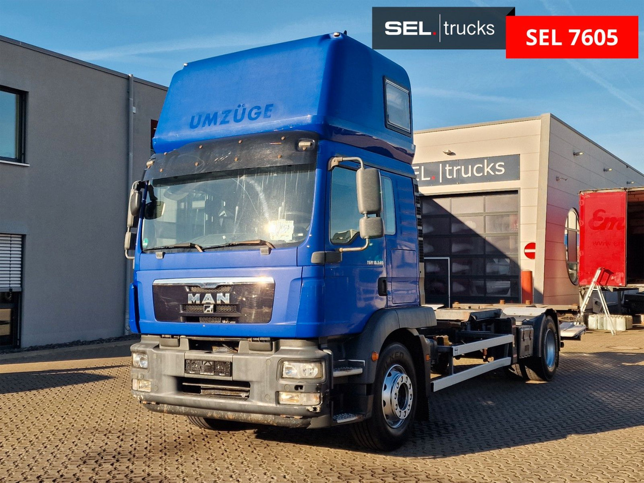 MAN TGM 18.340 4X2 LL / Ladebordwand / 3 Betten - Camion transport containere/ Swap body: Foto 1 MAN TGM 18.340 4X2 LL / Ladebordwand / 3 Betten - Camion transport containere/ Swap body: Foto 1