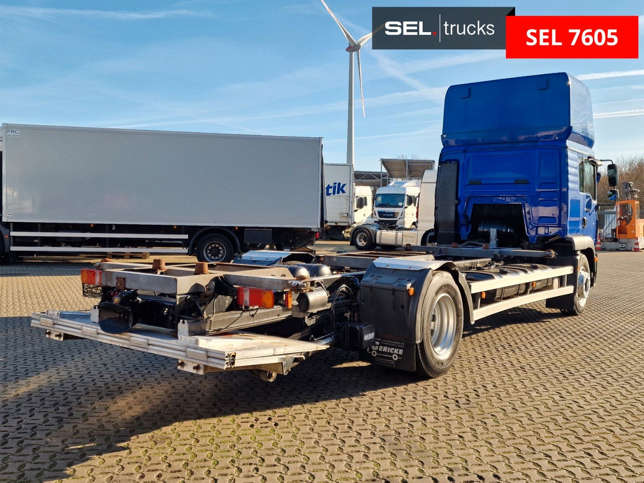 MAN TGM 18.340 4X2 LL / Ladebordwand / 3 Betten - Camion transport containere/ Swap body: Foto 5 MAN TGM 18.340 4X2 LL / Ladebordwand / 3 Betten - Camion transport containere/ Swap body: Foto 5