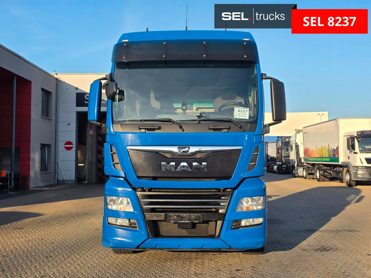 MAN TGX 18.460 4X2 LL / Standklimaanlage - Camion transport containere/ Swap body: Foto 2 MAN TGX 18.460 4X2 LL / Standklimaanlage - Camion transport containere/ Swap body: Foto 2