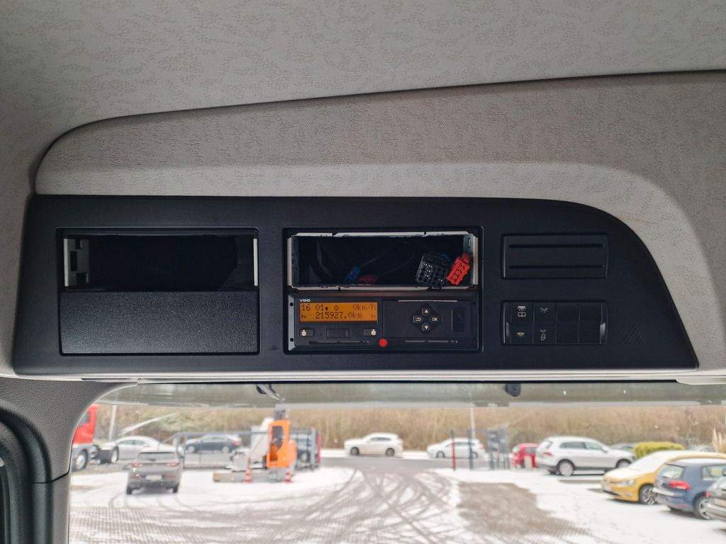 Camion cu prelată Mercedes-Benz Antos 1840 Mercedes-Benz Antos 1840: Foto 19 Camion cu prelată Mercedes-Benz Antos 1840 Mercedes-Benz Antos 1840: Foto 19