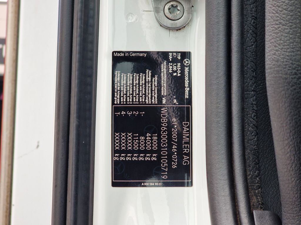 Camion cu prelată Mercedes-Benz Antos 1840 Mercedes-Benz Antos 1840: Foto 15 Camion cu prelată Mercedes-Benz Antos 1840 Mercedes-Benz Antos 1840: Foto 15