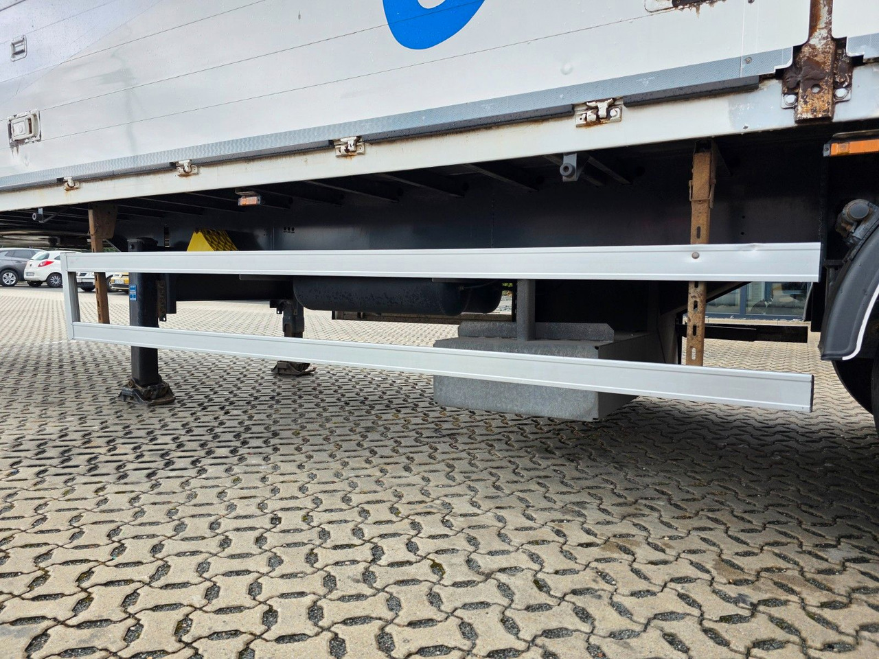 Semiremorcă pentru transportul băuturilor System Trailer PRSSL-24-1-TRI / Ldbw / Lenkachse: Foto 20 Semiremorcă pentru transportul băuturilor System Trailer PRSSL-24-1-TRI / Ldbw / Lenkachse: Foto 20