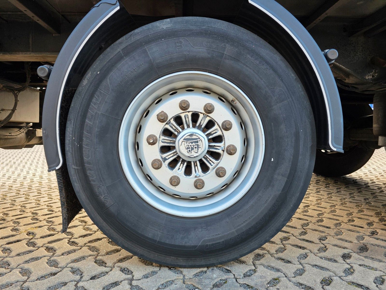 Semiremorcă pentru transportul băuturilor System Trailer PRSSL-24-1-TRI / Ldbw / Lenkachse: Foto 47 Semiremorcă pentru transportul băuturilor System Trailer PRSSL-24-1-TRI / Ldbw / Lenkachse: Foto 47