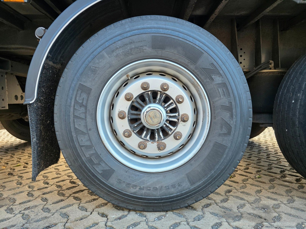 Semiremorcă pentru transportul băuturilor System Trailer PRSSL-24-1-TRI / Ldbw / Lenkachse: Foto 45 Semiremorcă pentru transportul băuturilor System Trailer PRSSL-24-1-TRI / Ldbw / Lenkachse: Foto 45