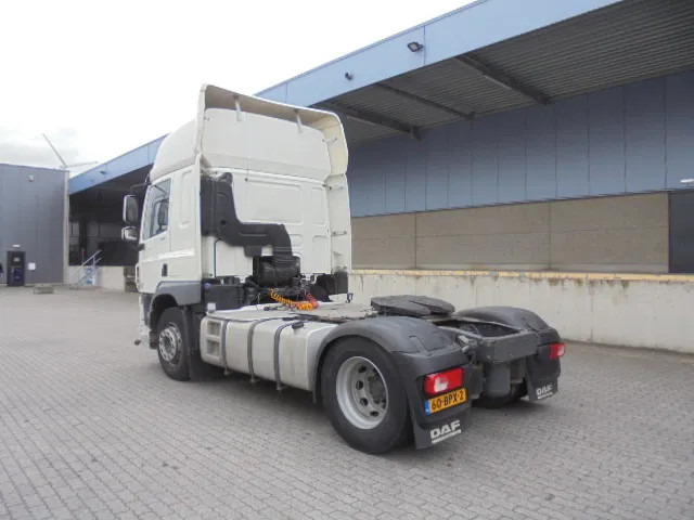 DAF CF 400 NL TRUCK - Cap tractor: Foto 4 DAF CF 400 NL TRUCK - Cap tractor: Foto 4