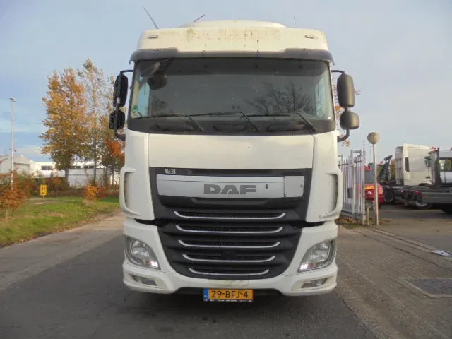 DAF XF 410 6X2 NL TRUCK - Cap tractor: Foto 2 DAF XF 410 6X2 NL TRUCK - Cap tractor: Foto 2