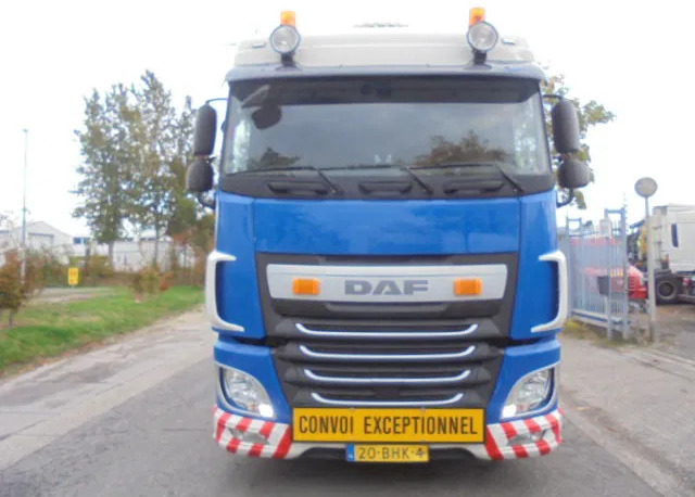 DAF XF 440 NL TRUCK - Cap tractor: Foto 2 DAF XF 440 NL TRUCK - Cap tractor: Foto 2