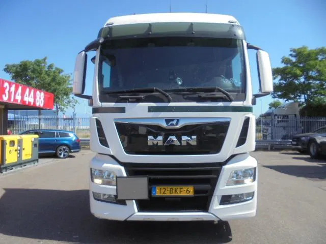 MAN TGS 320 LX - Cap tractor: Foto 2 MAN TGS 320 LX - Cap tractor: Foto 2