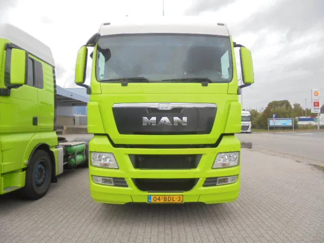 MAN TGX 18.400 COMPRESSOR + HYDRO NL TRUCK - Cap tractor: Foto 2 MAN TGX 18.400 COMPRESSOR + HYDRO NL TRUCK - Cap tractor: Foto 2