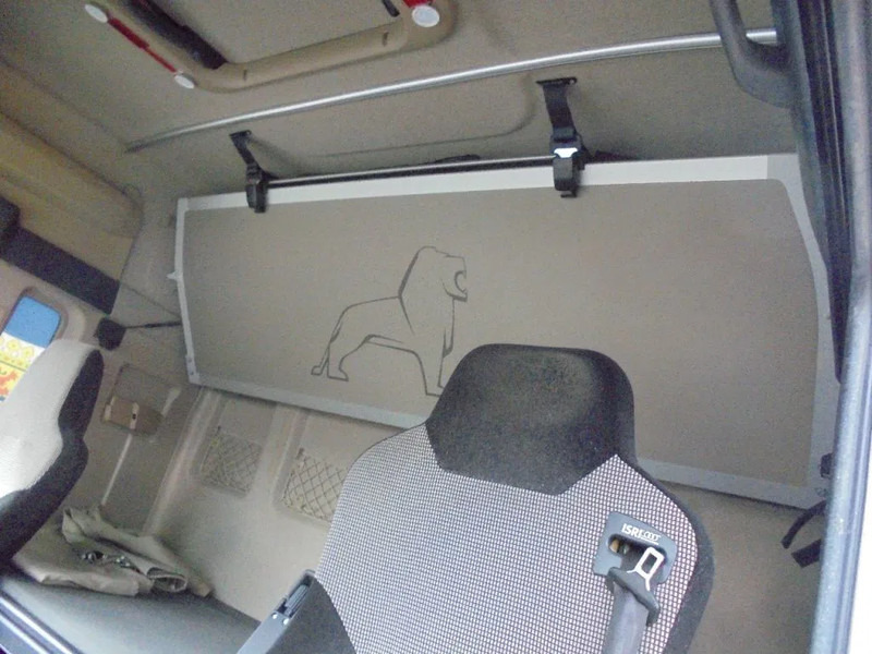 Cap tractor MAN TGX 18.420: Foto 15 Cap tractor MAN TGX 18.420: Foto 15