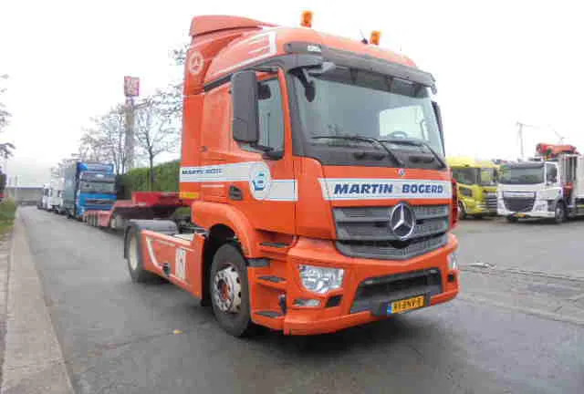 Mercedes-Benz Actros 1840 - Cap tractor: Foto 2 Mercedes-Benz Actros 1840 - Cap tractor: Foto 2