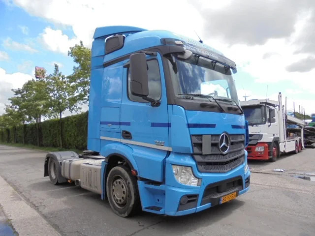 Mercedes-Benz Actros 1842 LS - Cap tractor: Foto 3 Mercedes-Benz Actros 1842 LS - Cap tractor: Foto 3