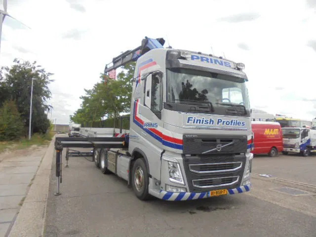Volvo FH 420 6X2 NL TRUCK - Cap tractor: Foto 4 Volvo FH 420 6X2 NL TRUCK - Cap tractor: Foto 4