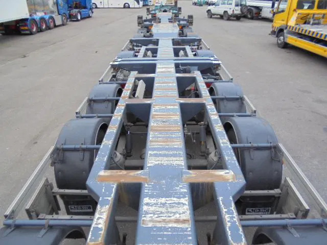 D-Tec LZV COMBI 3 TEU - Semiremorcă transport containere/ Swap body: Foto 5 D-Tec LZV COMBI 3 TEU - Semiremorcă transport containere/ Swap body: Foto 5