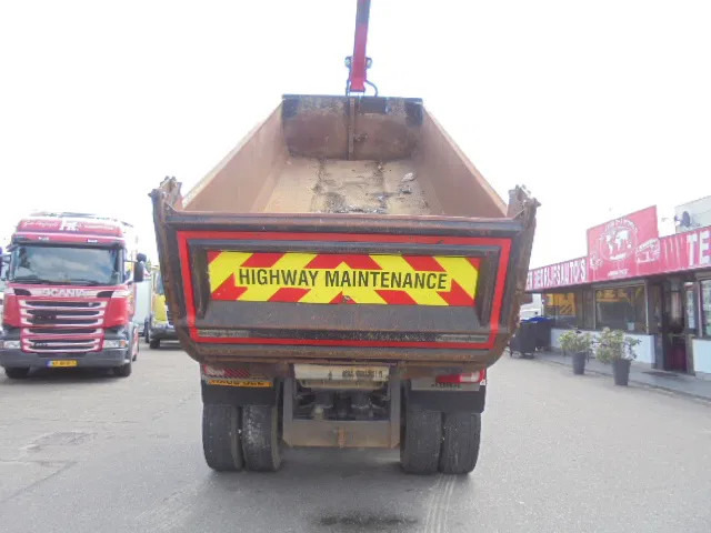 DAF CF 370 8X4 + PALFINGER EPSILON - Camion basculantă, Camion cu macara: Foto 5 DAF CF 370 8X4 + PALFINGER EPSILON - Camion basculantă, Camion cu macara: Foto 5