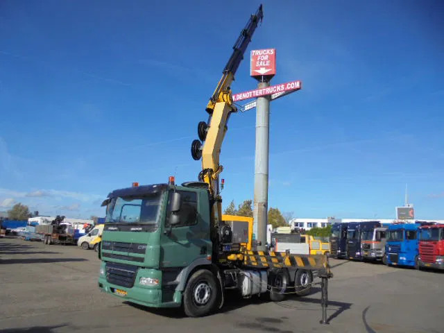 Camion cu macara DAF CF 85.410 6X2 NL TRUCK: Foto 20 Camion cu macara DAF CF 85.410 6X2 NL TRUCK: Foto 20