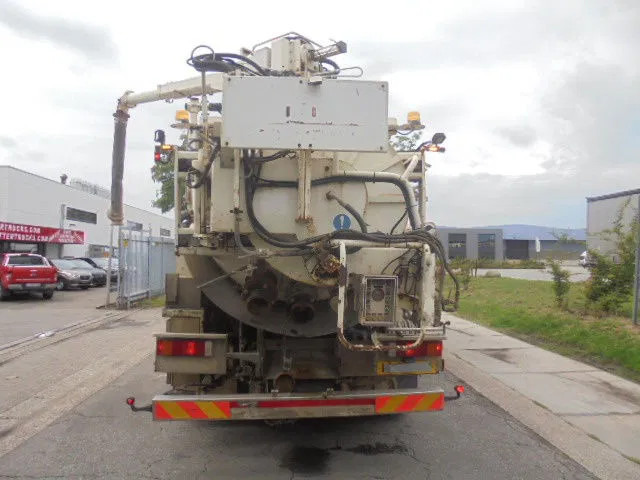 DAF CF 85.410 8X4 BLADGEVEERD - Maşină pentru vidanjări: Foto 4 DAF CF 85.410 8X4 BLADGEVEERD - Maşină pentru vidanjări: Foto 4