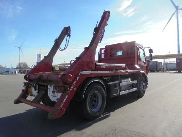 DAF LF LF 320 - Camion container de gunoi: Foto 4 DAF LF LF 320 - Camion container de gunoi: Foto 4