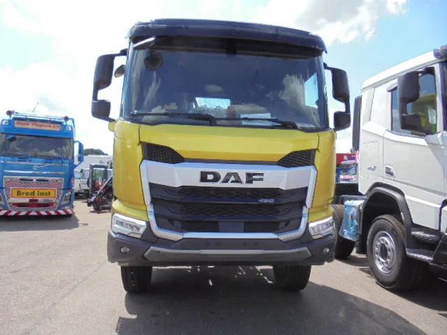 DAF XD 450 F 8X4 NIEUW MET FABRIEKS GARANTIE - Camion şasiu: Foto 2 DAF XD 450 F 8X4 NIEUW MET FABRIEKS GARANTIE - Camion şasiu: Foto 2