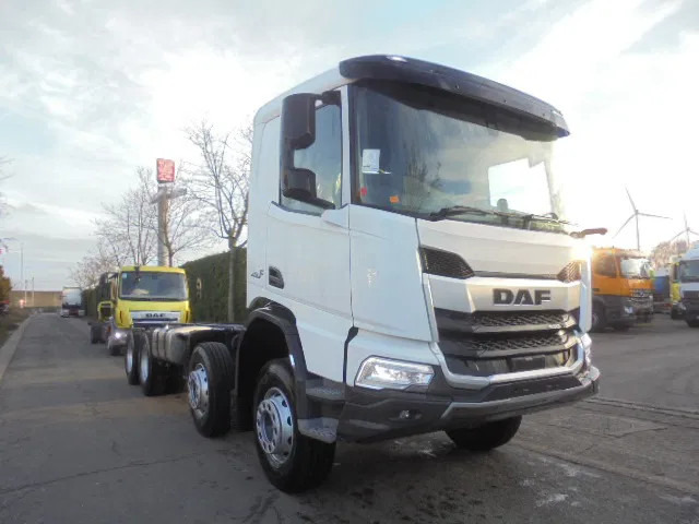 DAF XDC 450 8X4 DEMO UNUSED RHD - Camion şasiu: Foto 3 DAF XDC 450 8X4 DEMO UNUSED RHD - Camion şasiu: Foto 3
