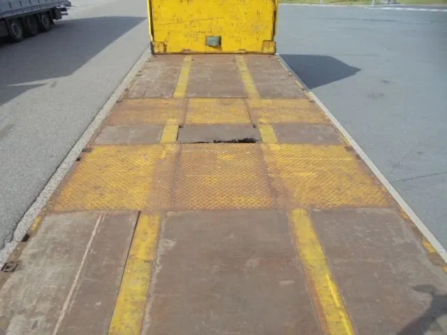 DAF XF 510 FAR 6X2 - Camion platformă: Foto 4 DAF XF 510 FAR 6X2 - Camion platformă: Foto 4