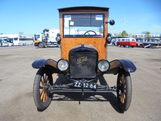 Ford Model T DEPOT HACK - Automobil: Foto 2 Ford Model T DEPOT HACK - Automobil: Foto 2