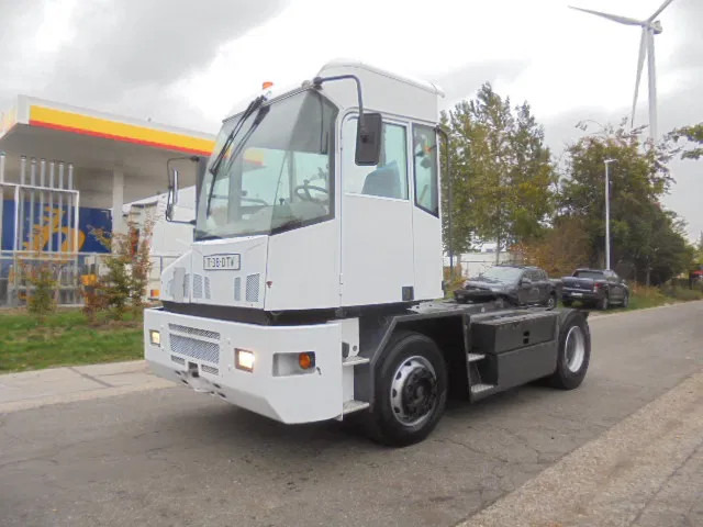 Kalmar TT616I TT616IC-9-L1A8 - Tractor terminal: Foto 1 Kalmar TT616I TT616IC-9-L1A8 - Tractor terminal: Foto 1